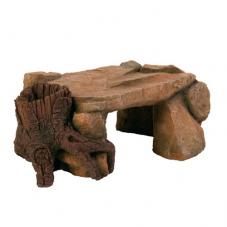 Trixie Rock Plateau with Tree Stump